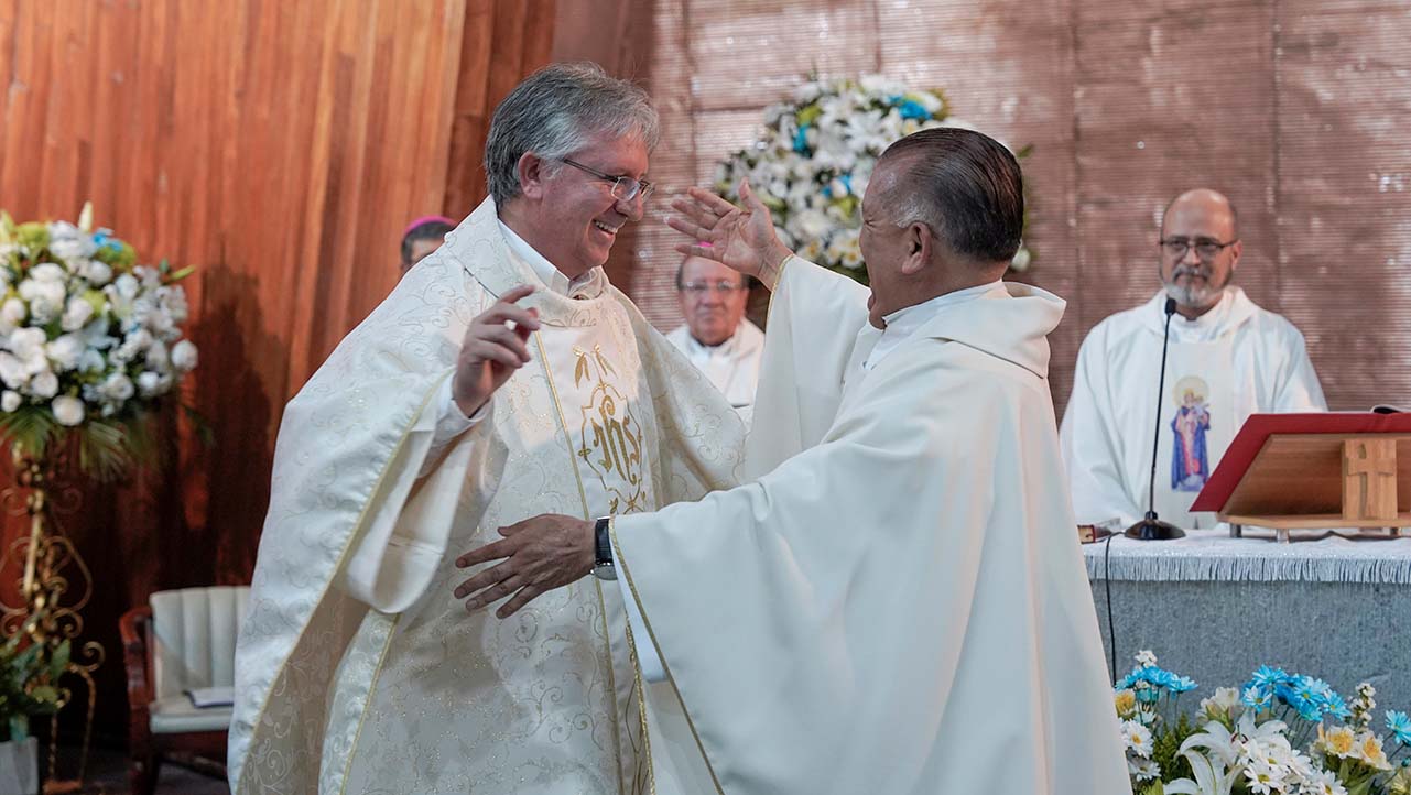 Father Marcelo Farfán sworn in as the Inspector of Salesians in Ecuador