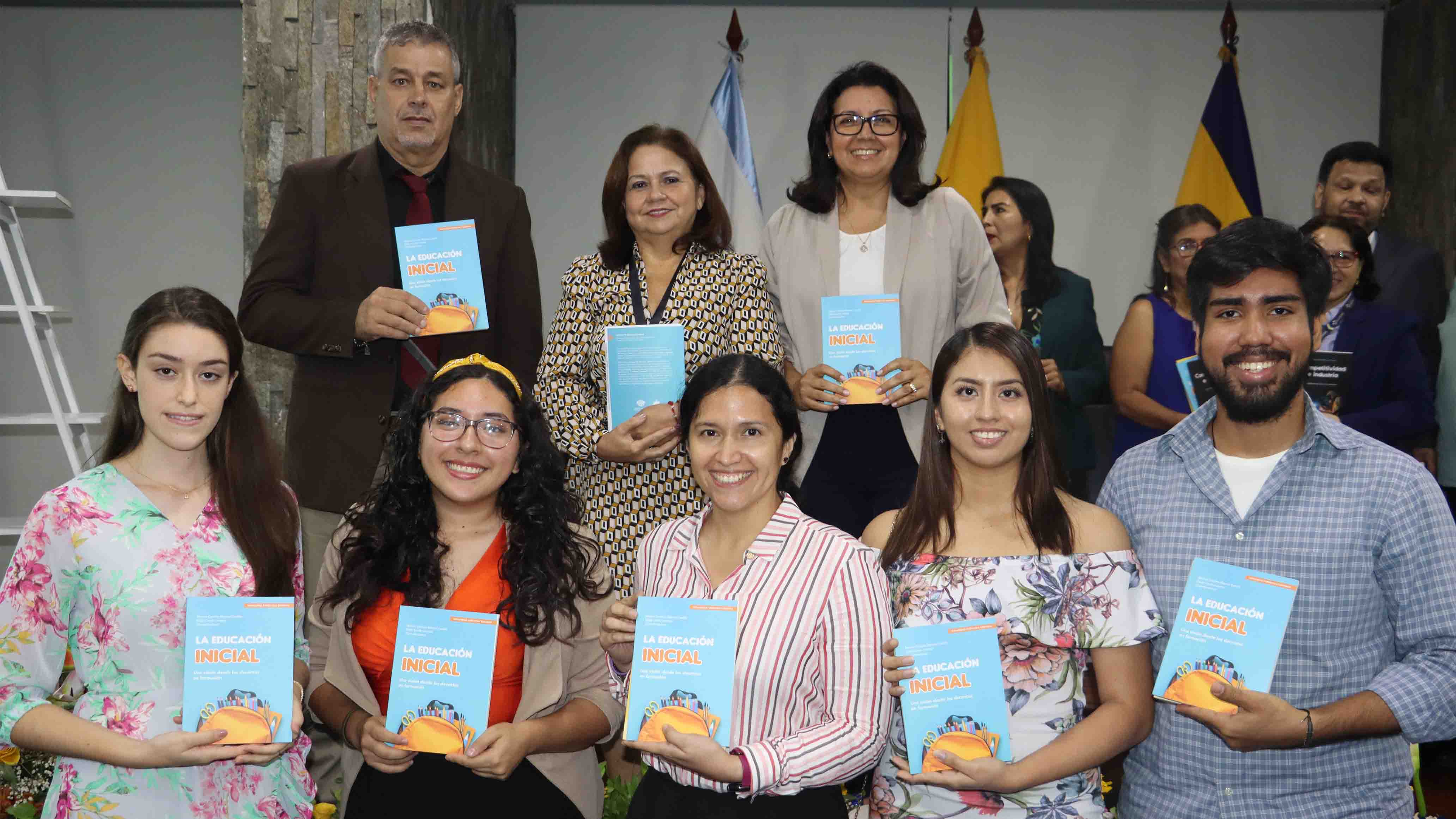 Sede Guayaquil realiza el lanzamiento de tres textos coescritos por estudiantes y docentes investigadores