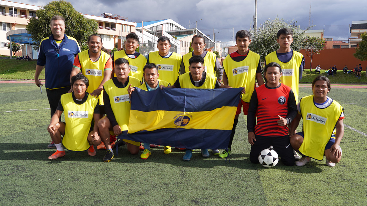 Jóvenes de la comunidad de Wasakentsa reciben formación para apoyar la práctica deportiva