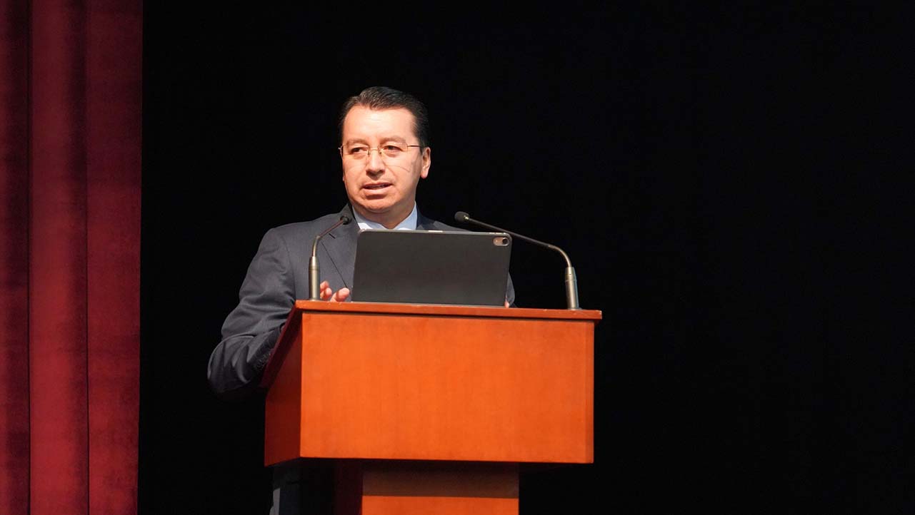 Juan Cárdenas, UPS president, during his speech