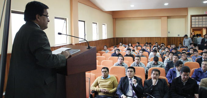 Intervención del Eco. César Vásquez Vásquez, Vicerrector de la UPS sede Cuenca