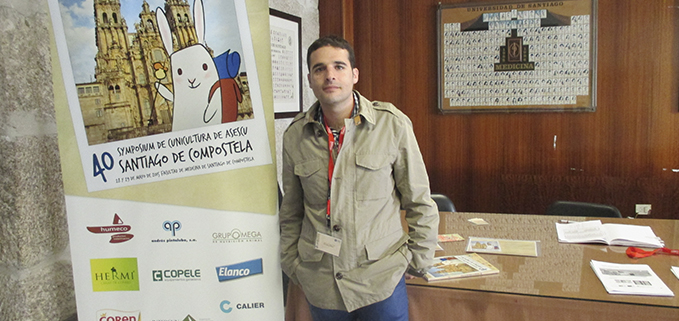 Dr. Carlos Mínguez en el Congreso donde presentó su investigación en Santiago de Compostela (España) en Mayo de 2015.