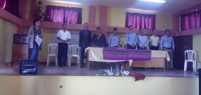 (de izq.) Miguel Narváez, Fernando Villalta; Domingo Sarango, José Jacinto Calva, Juan Carlos Brito (autor del libro), Luis Álvarez Rodas, Rómulo Akacho y Mario Cueva.