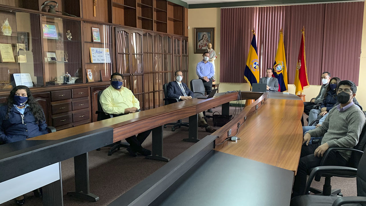 Reunión de premiación de la Dirección de Archivo de la Administración Pública de la Presidencia de la República del Ecuador