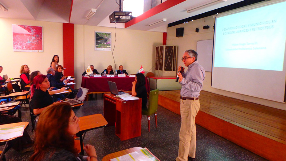 Víctor Hugo Torres during his talk