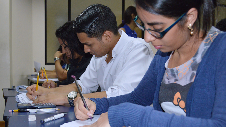The induction course in the university's branch in Guayaquil