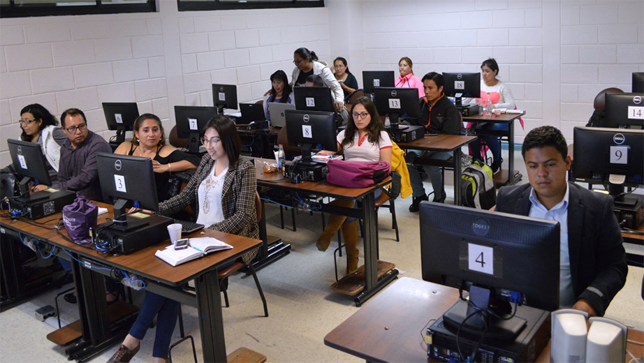 Representantes de las universidades en el Cecasis, campus Sur