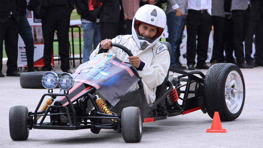 Go-kart participante en la presentación de los proyectos de fin de ciclo