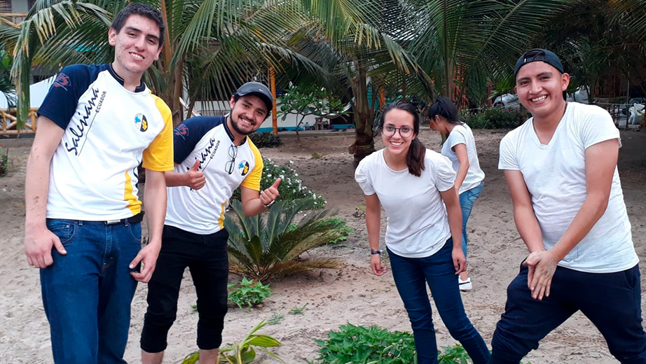 Students in the province of Santa Elena