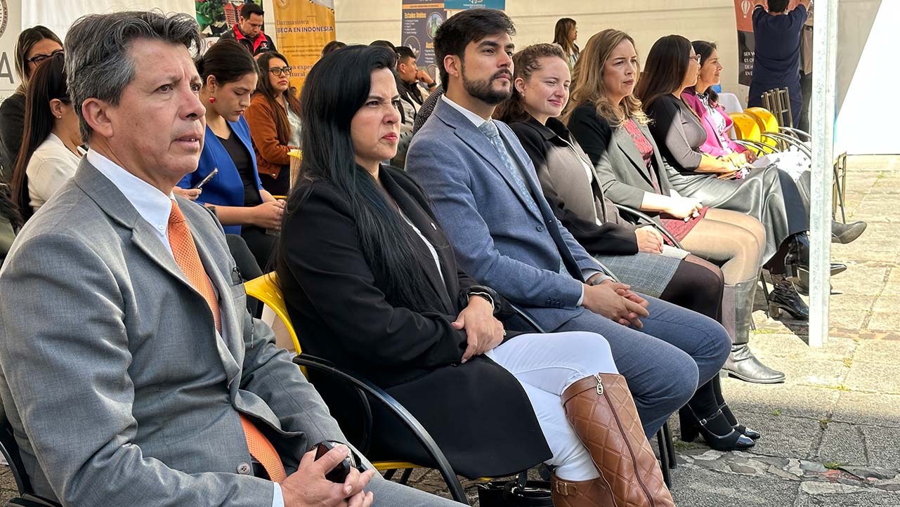 Colaboradores y asistentes en la IV Feria de Internacionalización Universitaria