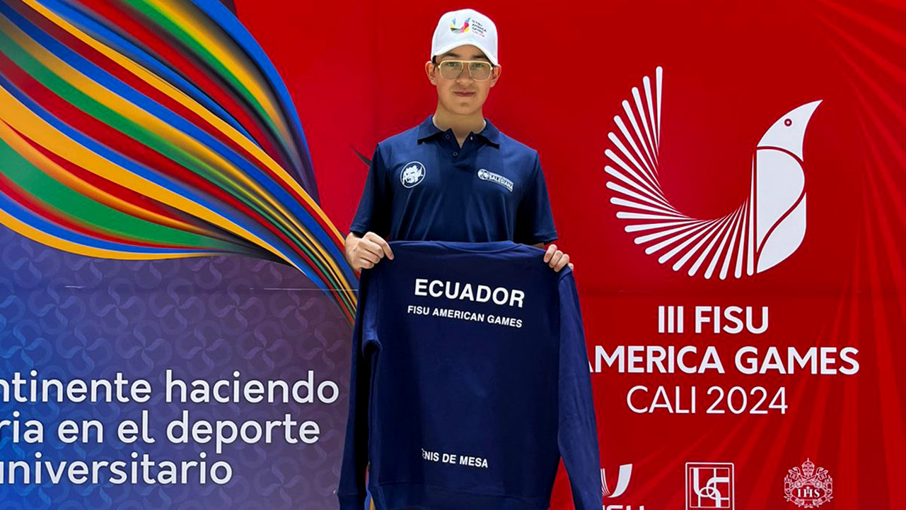 David Larriva aparece con la camiseta de la selección del Ecuador