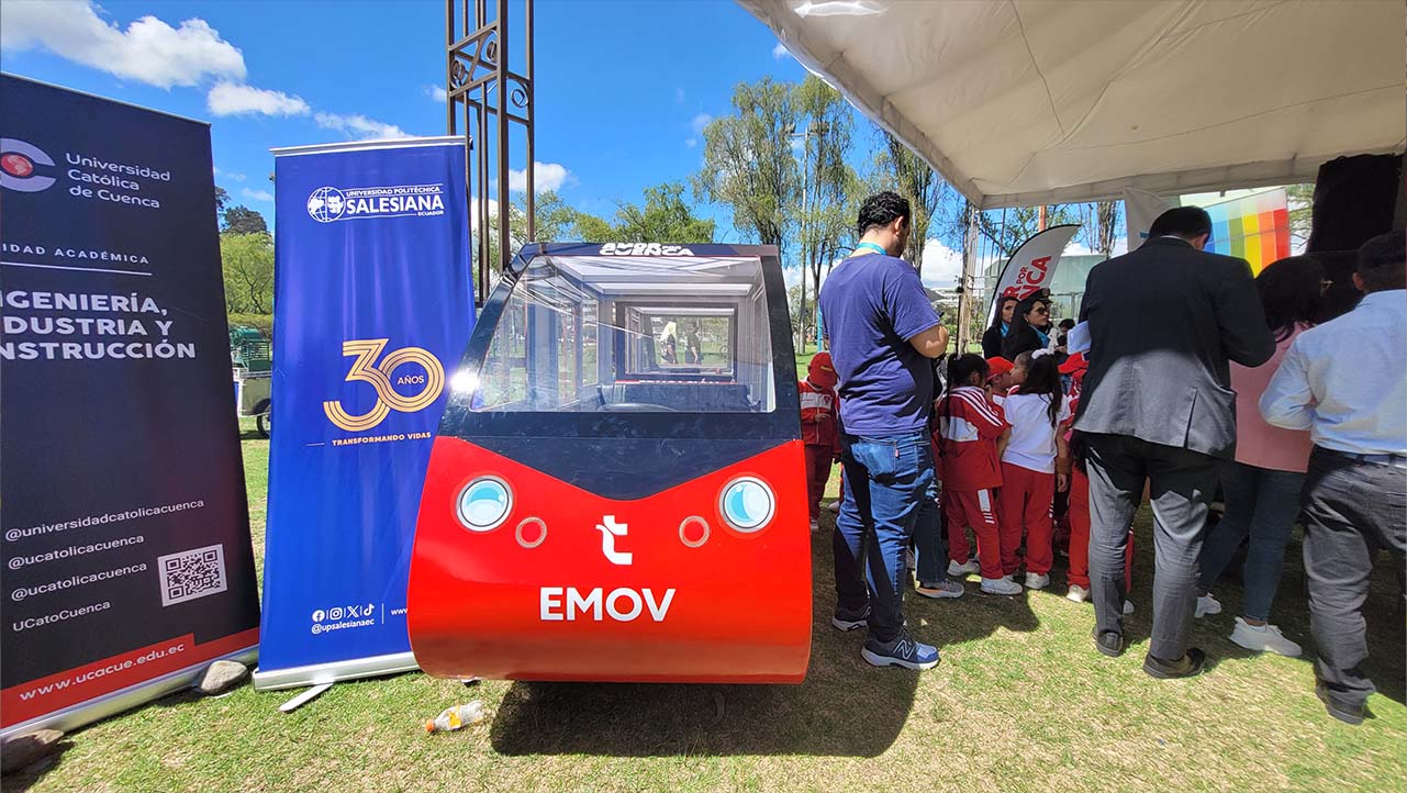 Vehículos a pedal entregados a la EMOV para su uso en educación vial